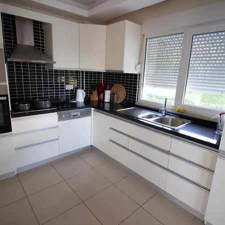 Golf Village Villa *